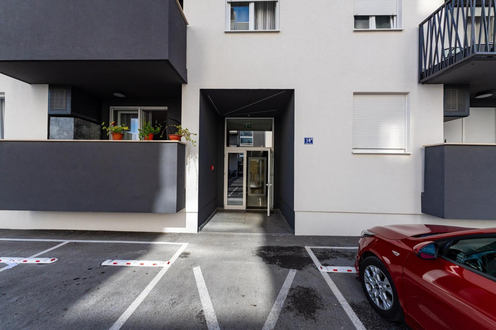 Dalmatian Breeze Apartamento *